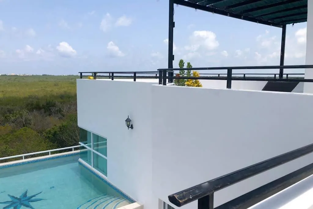 Upscale Modern Home + Rooftop Pool, TVs, AC&Wifi Puerto Morelos Casa vacanze