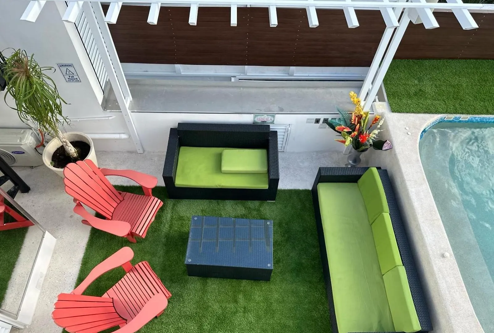 Upscale Modern Home + Rooftop Pool, TVs, AC&Wifi Puerto Morelos