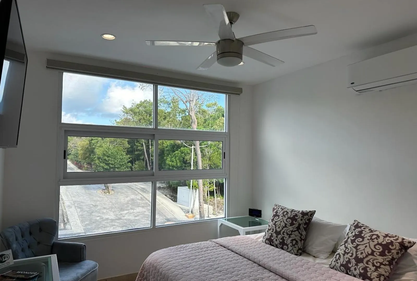 Upscale Modern Home + Rooftop Pool, TVs, AC&Wifi Puerto Morelos 0*,